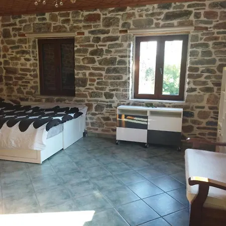 بيت للعطل Traditional Pelion House Ano Gatzea